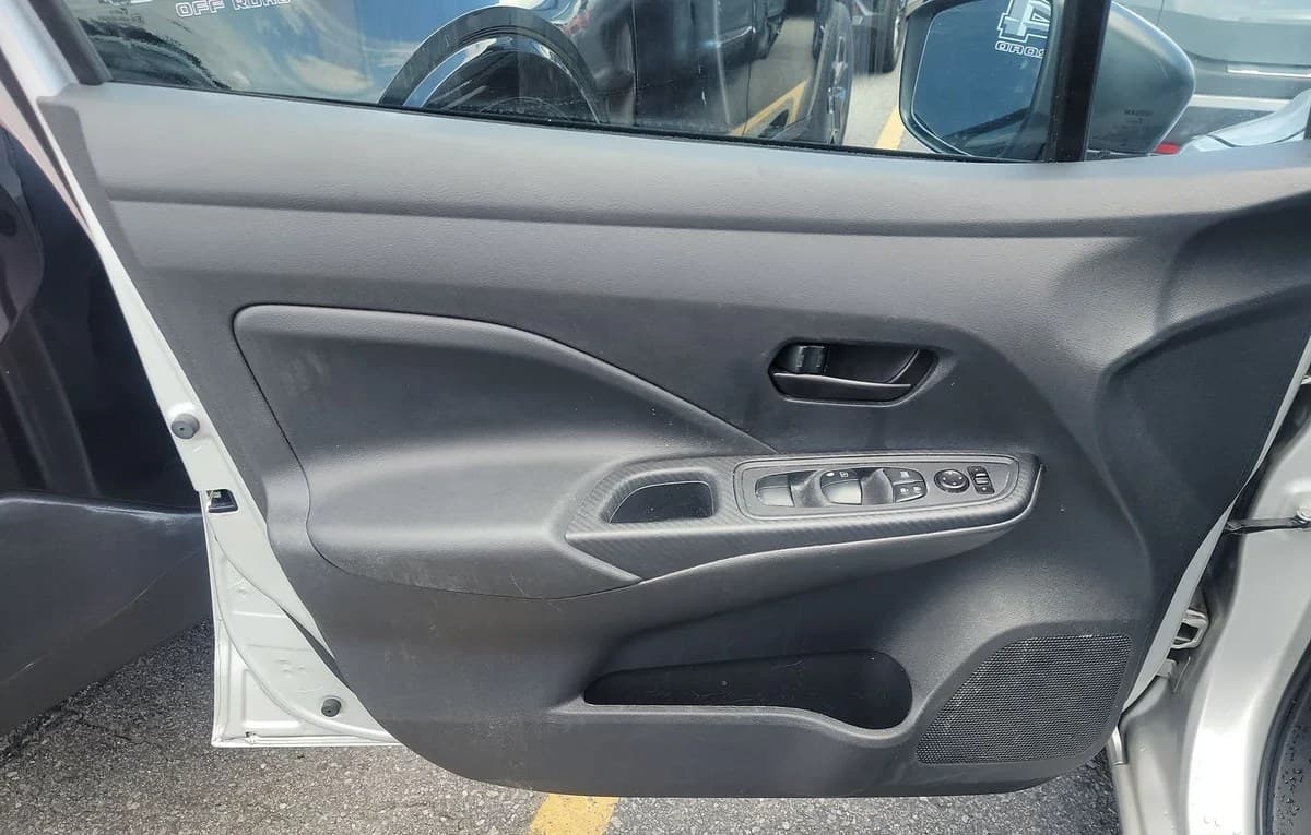 2024 NISSAN VERSA S 6