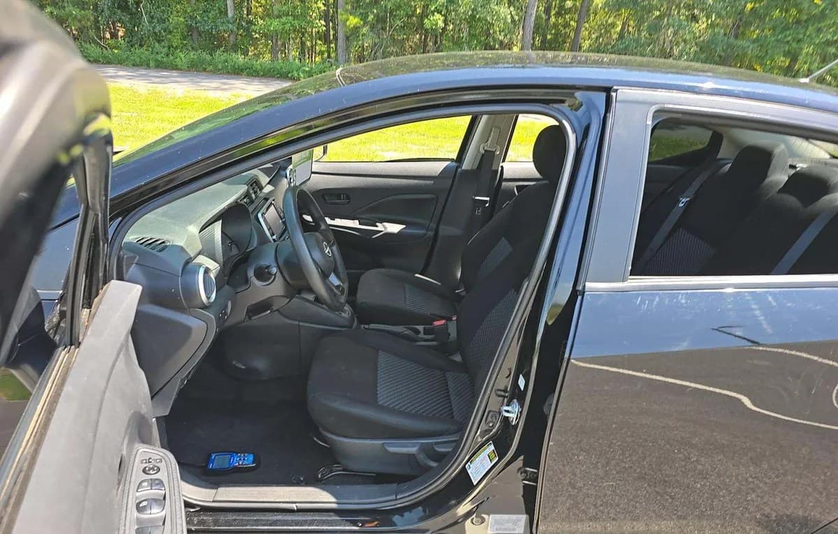 2024 NISSAN VERSA S 4