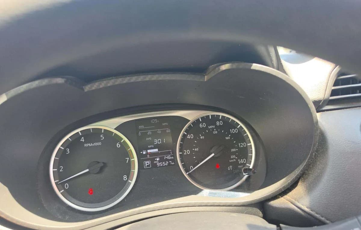 2020 NISSAN VERSA S 6