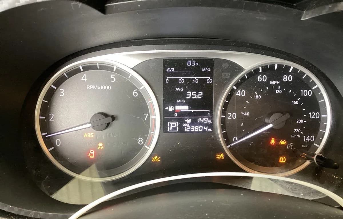 2021 NISSAN VERSA S 5