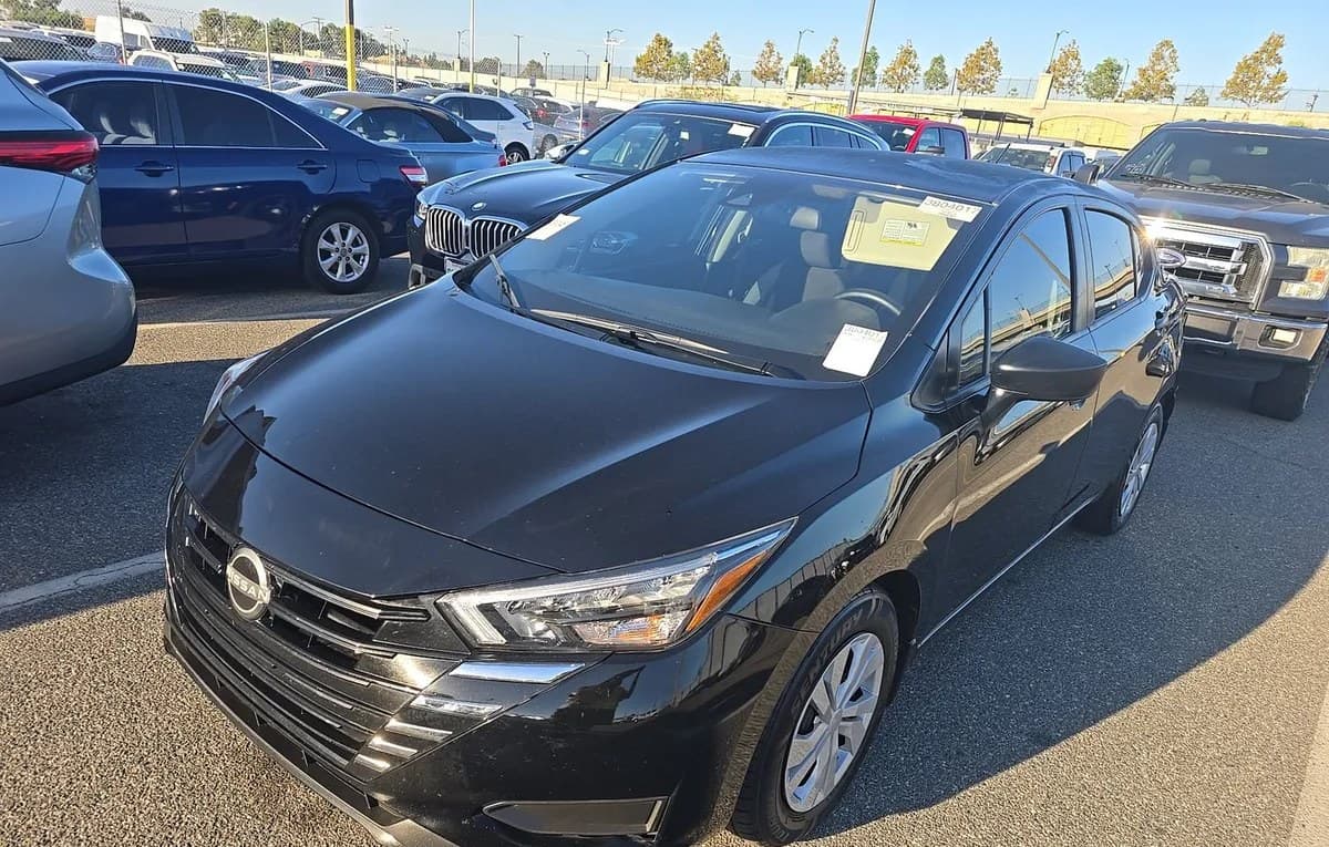 2025 NISSAN VERSA S 2