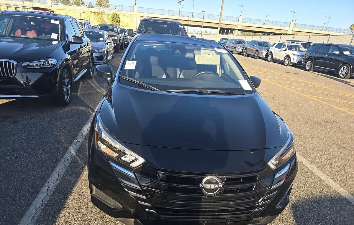 2025 NISSAN VERSA S 3