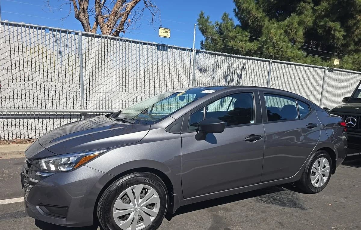 2025 NISSAN VERSA S 2
