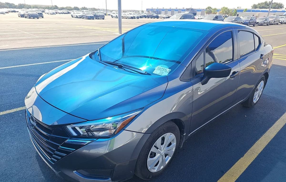 2025 NISSAN VERSA S 2