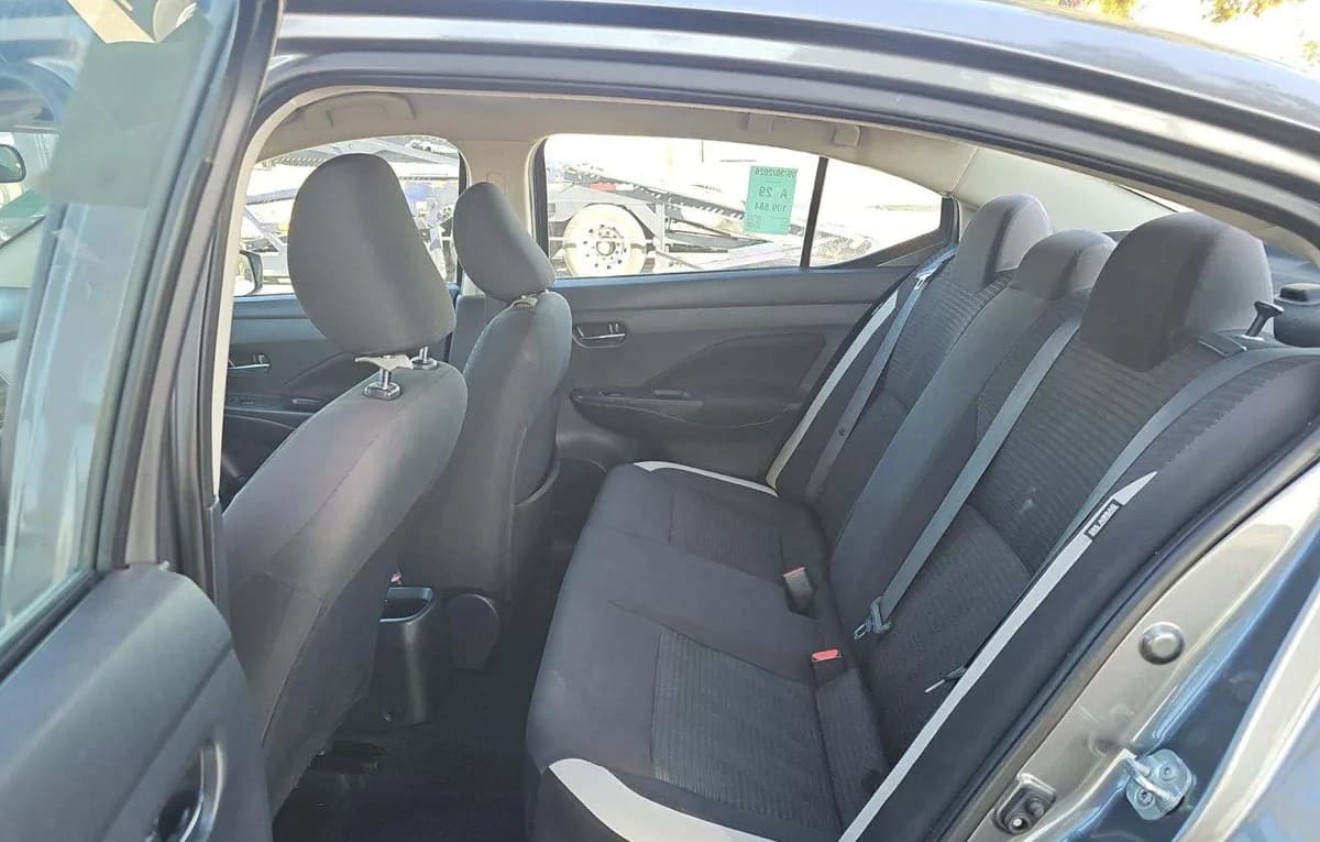 2021 NISSAN VERSA SV 6