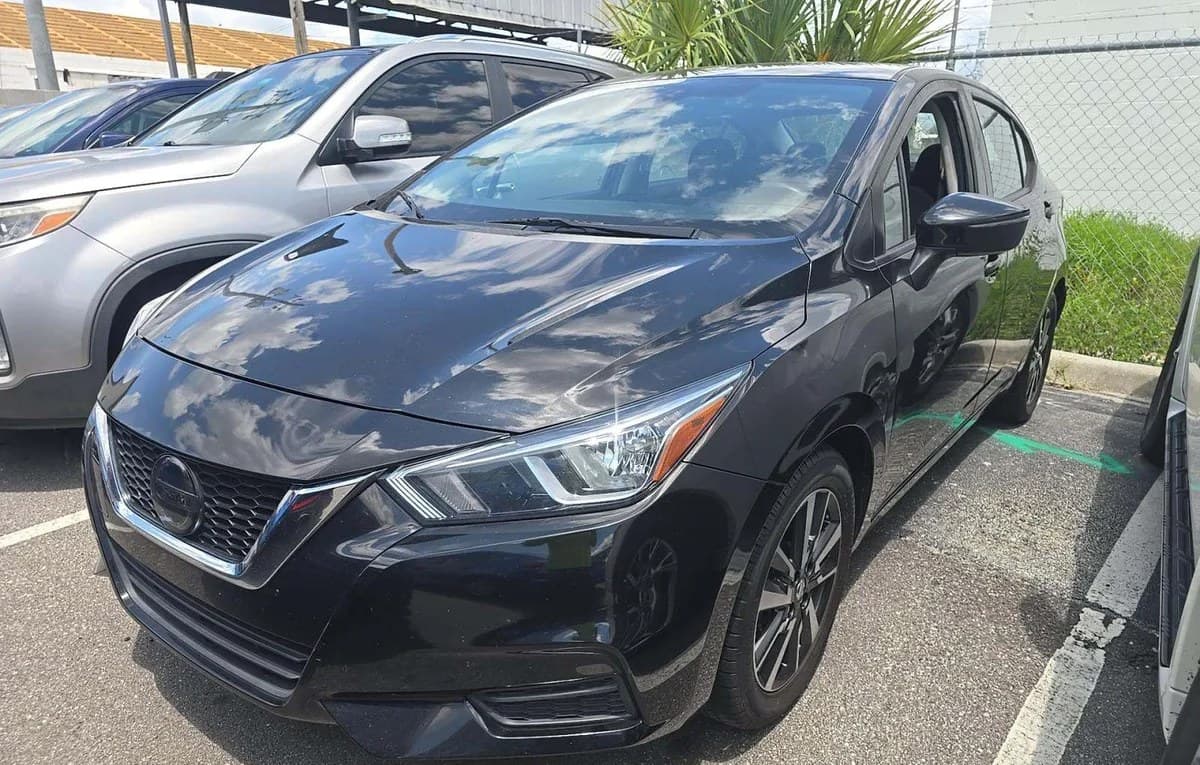 2021 NISSAN VERSA SV 2