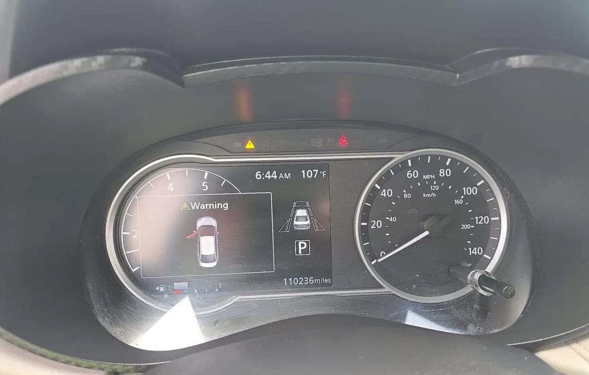 2021 NISSAN VERSA SV 6