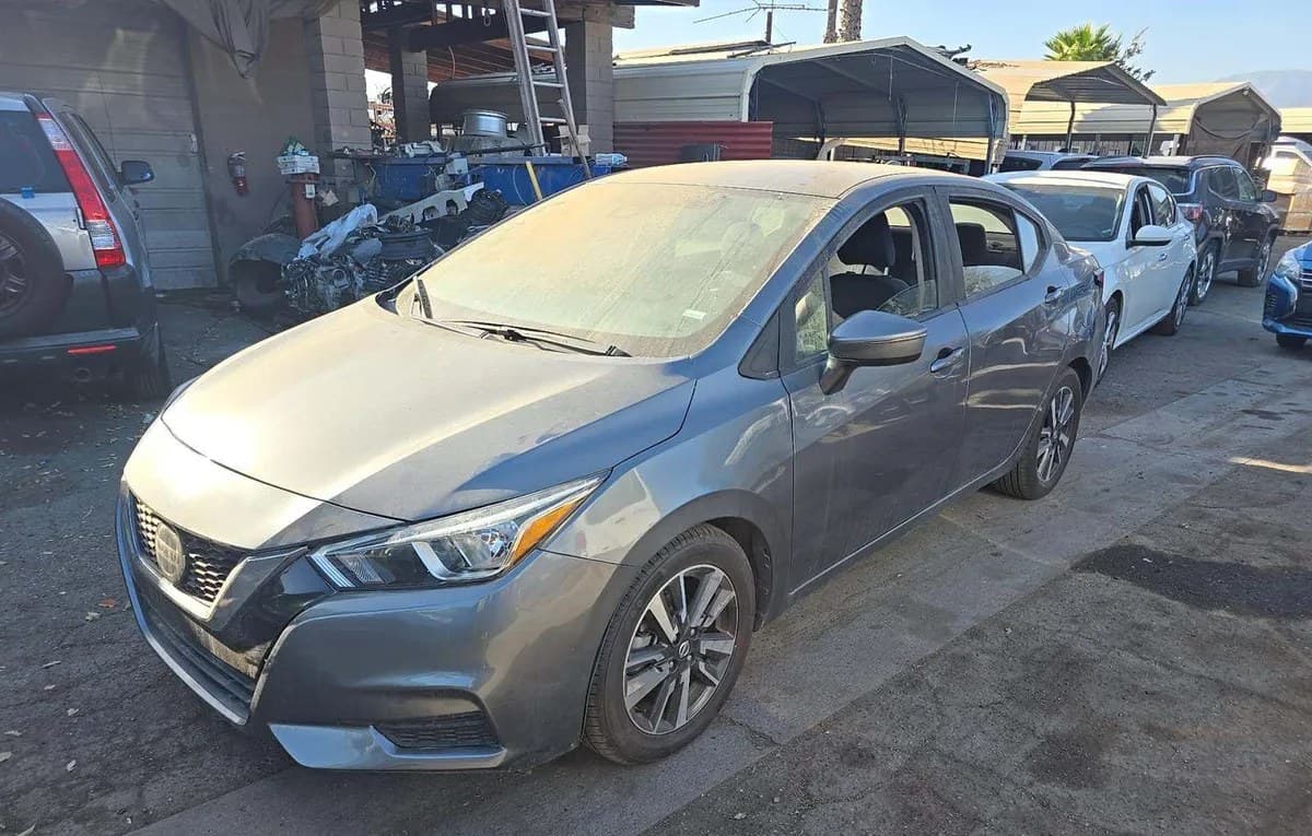 2021 NISSAN VERSA SV 2