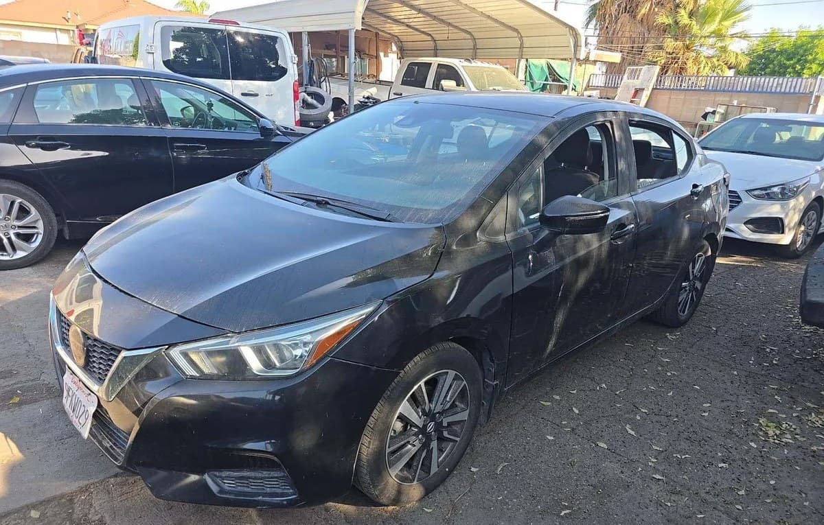 2021 NISSAN VERSA SV 2