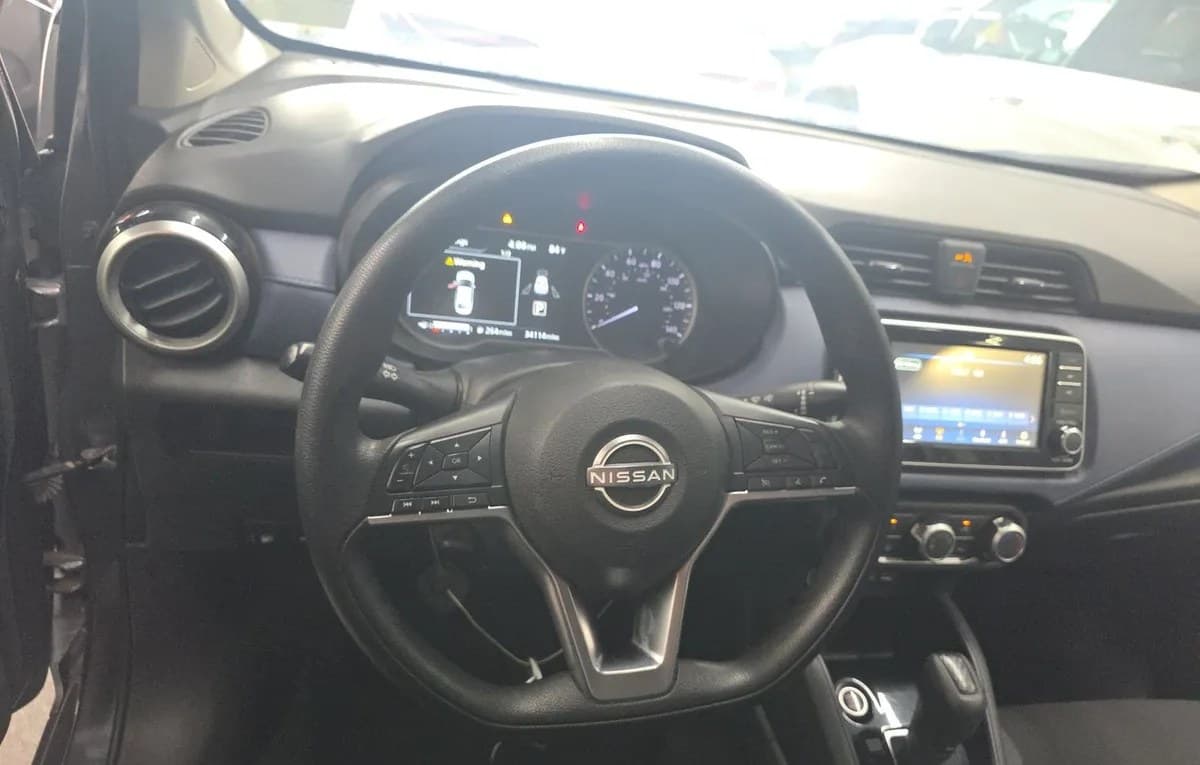 2023 NISSAN VERSA SV 7