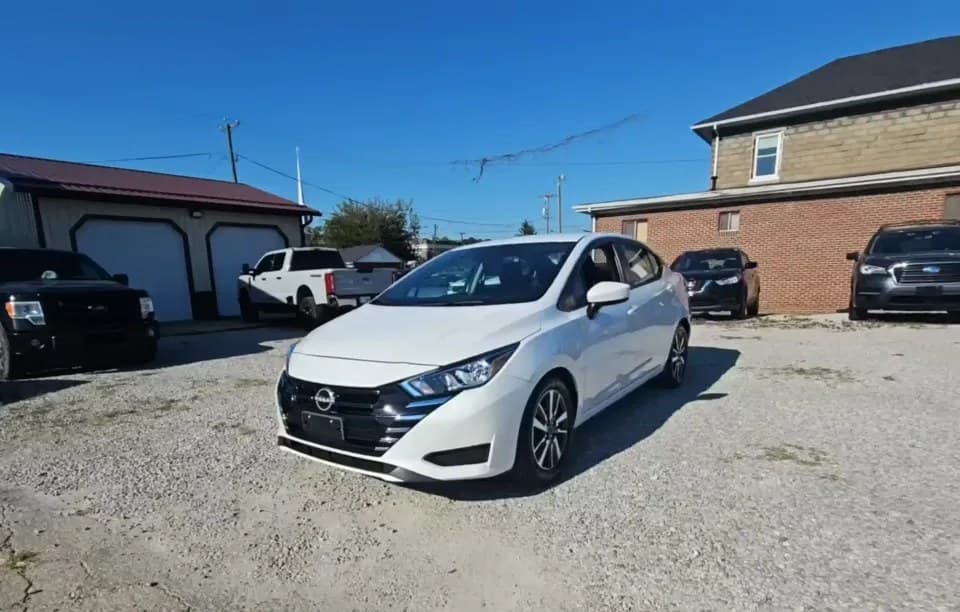 2024 NISSAN VERSA SV 2