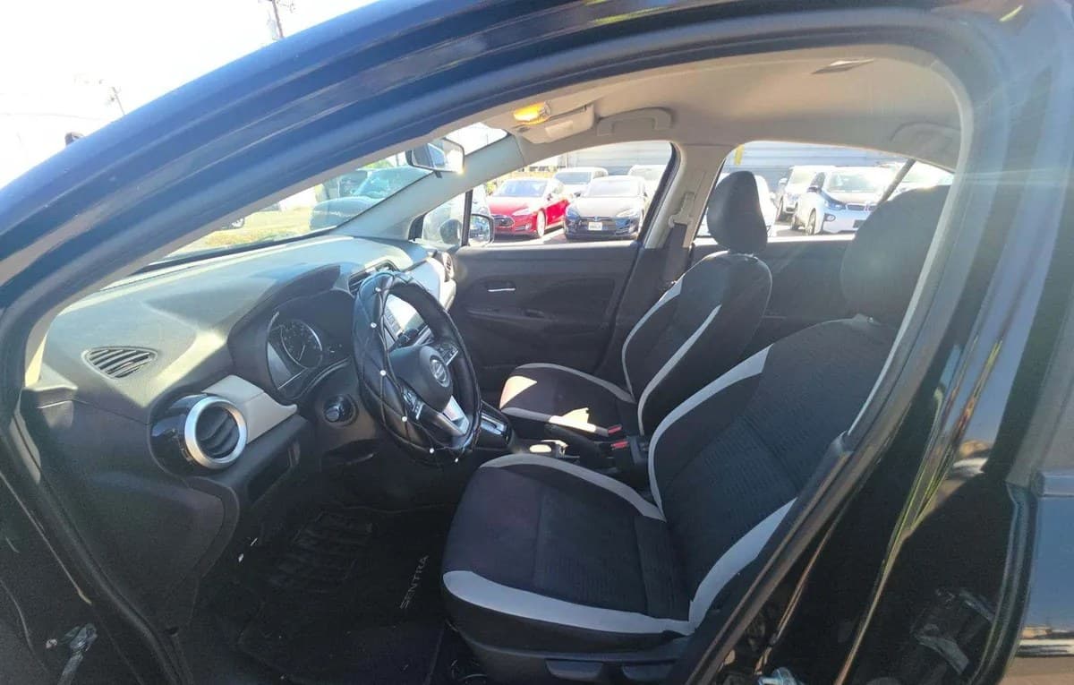 2021 NISSAN VERSA SV 4