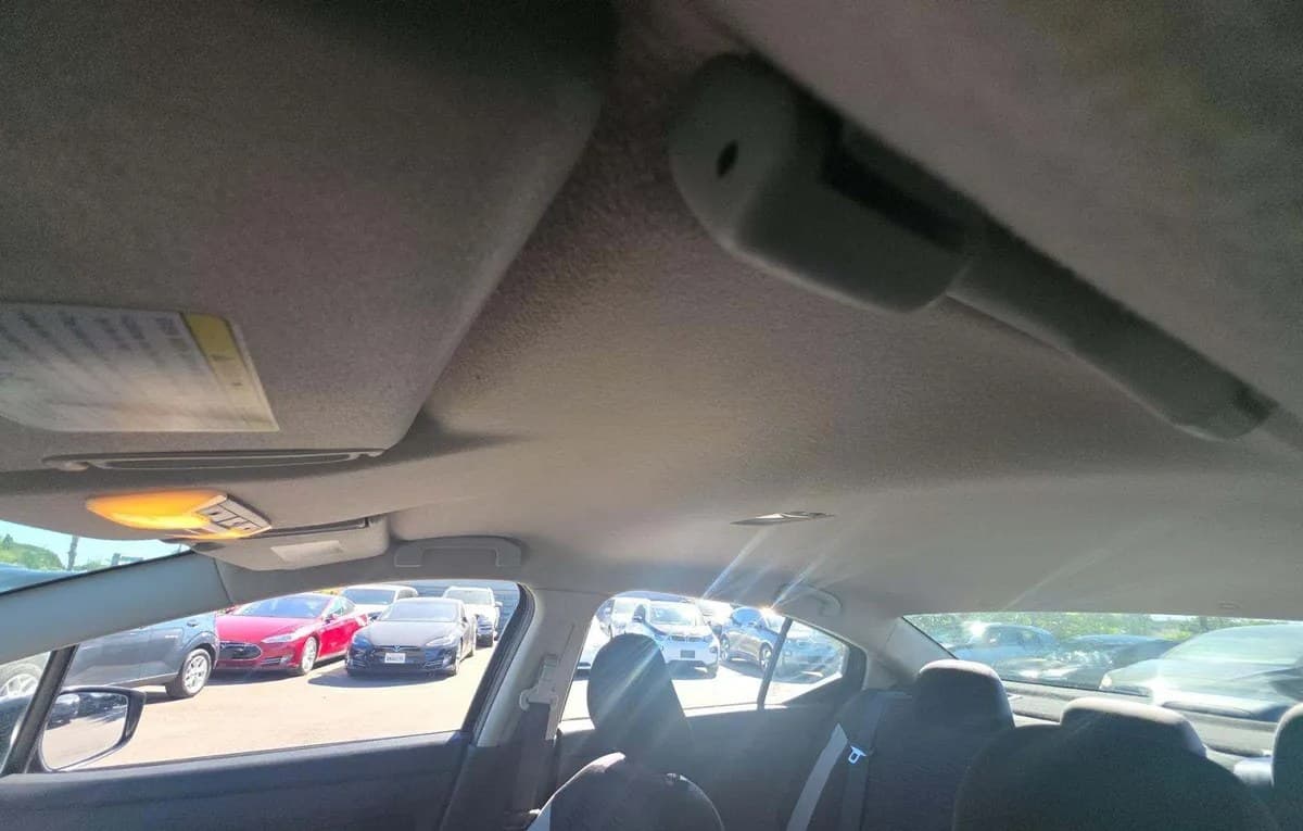 2021 NISSAN VERSA SV 5