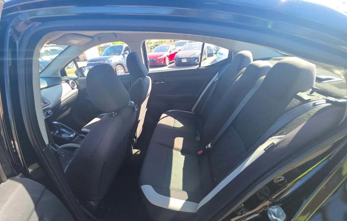2021 NISSAN VERSA SV 7