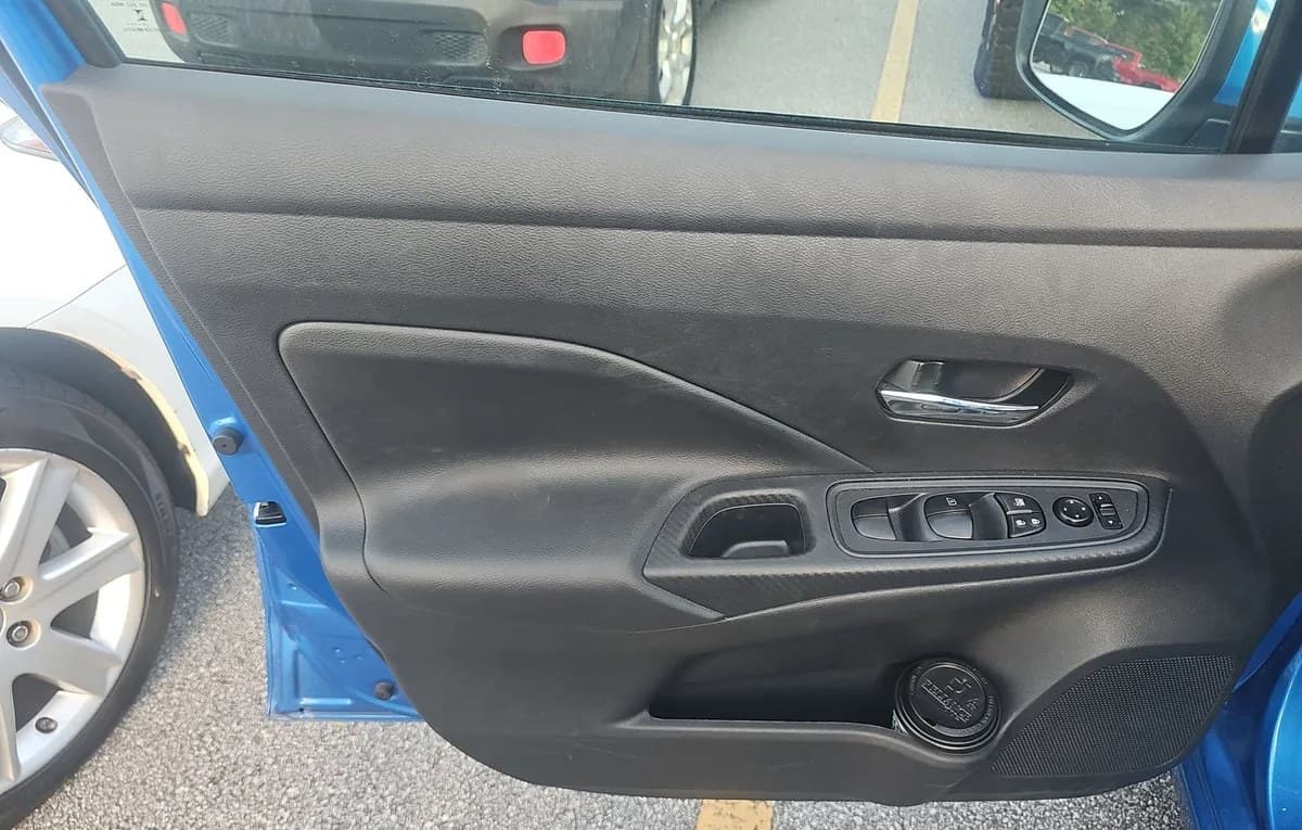 2024 NISSAN VERSA SV 6