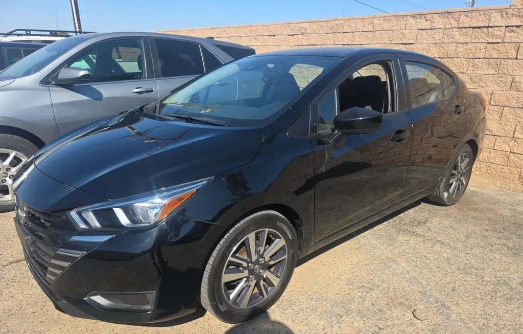 2023 NISSAN VERSA SV 1
