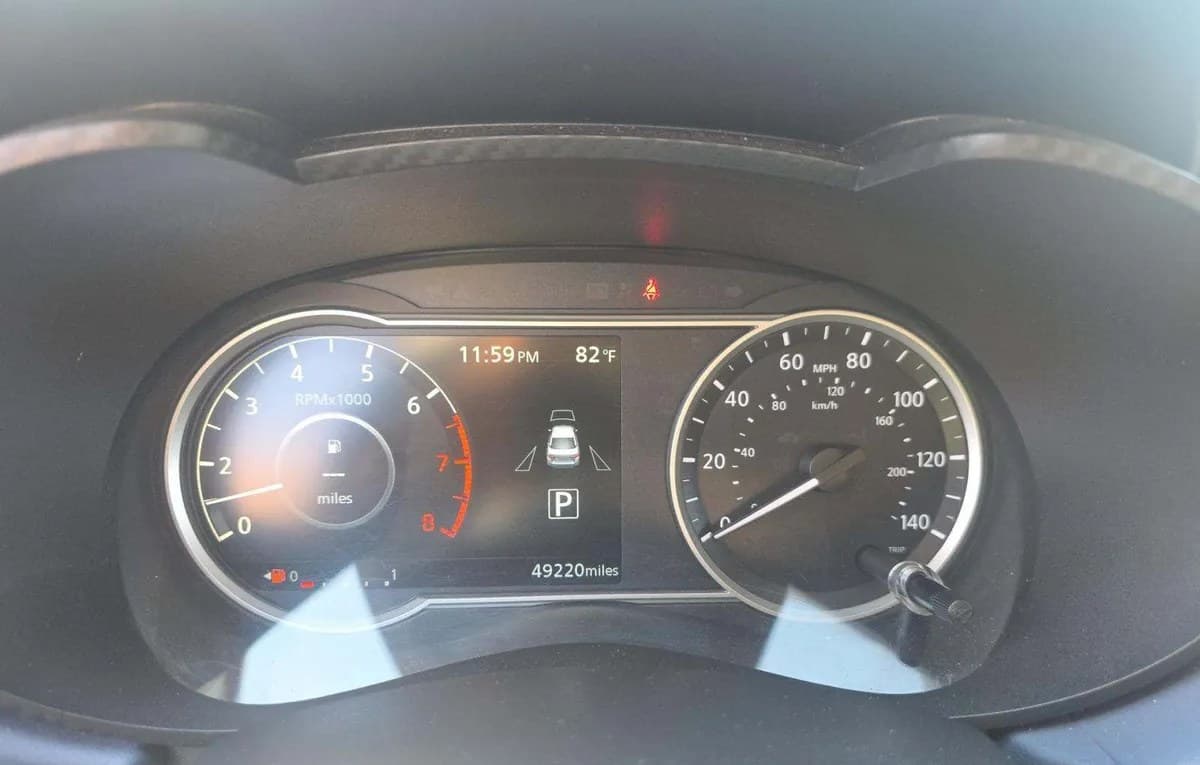 2023 NISSAN VERSA SV 6