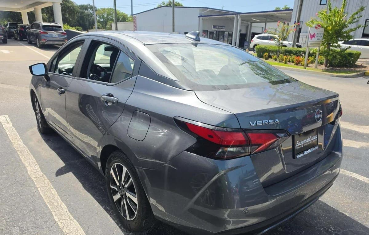 2024 NISSAN VERSA SV 3