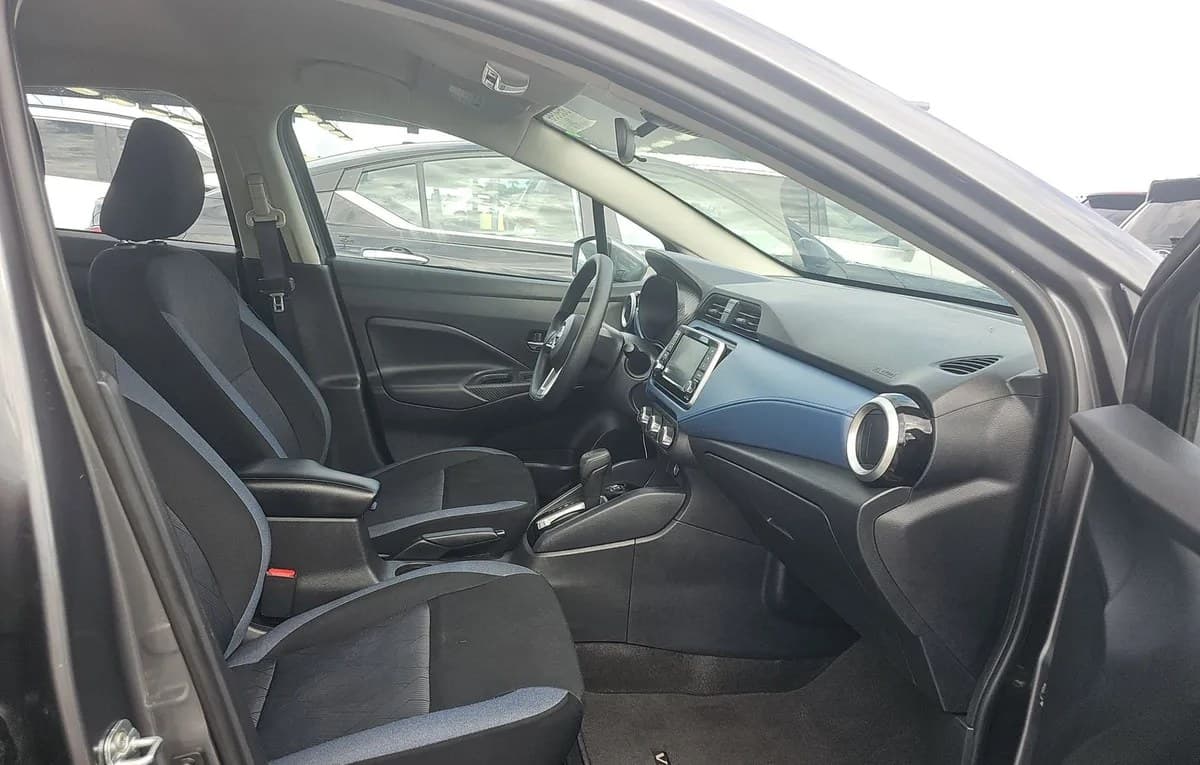 2025 NISSAN VERSA SV 5
