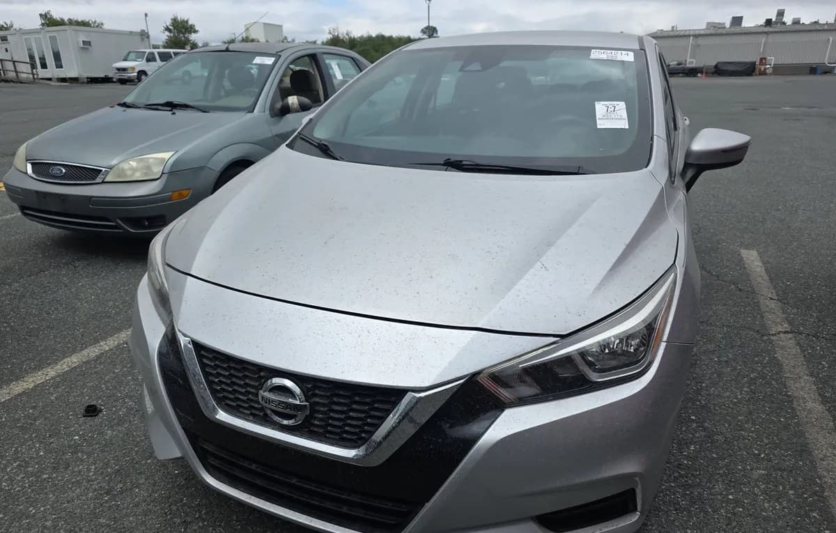 2021 NISSAN VERSA SV 3