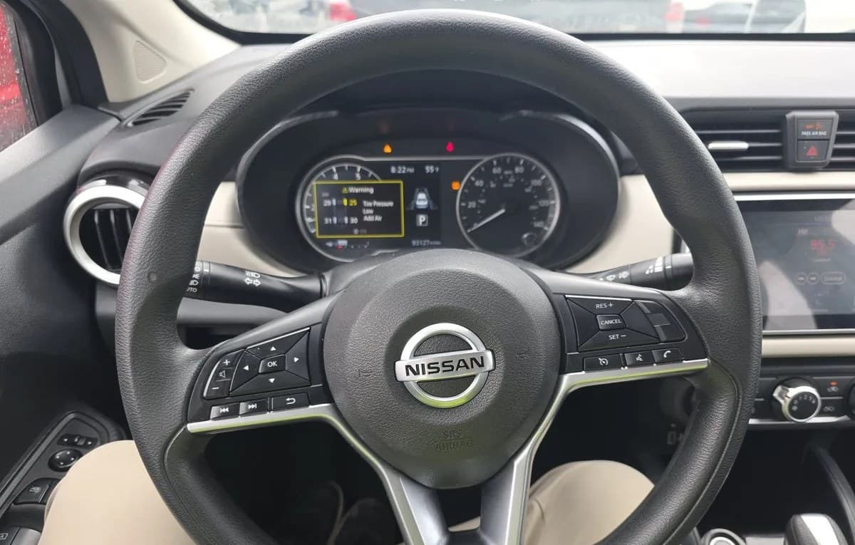 2021 NISSAN VERSA SV 7