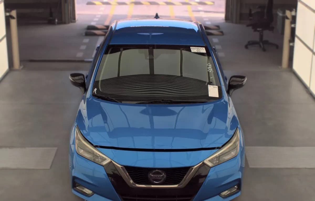 2020 NISSAN VERSA SR 2