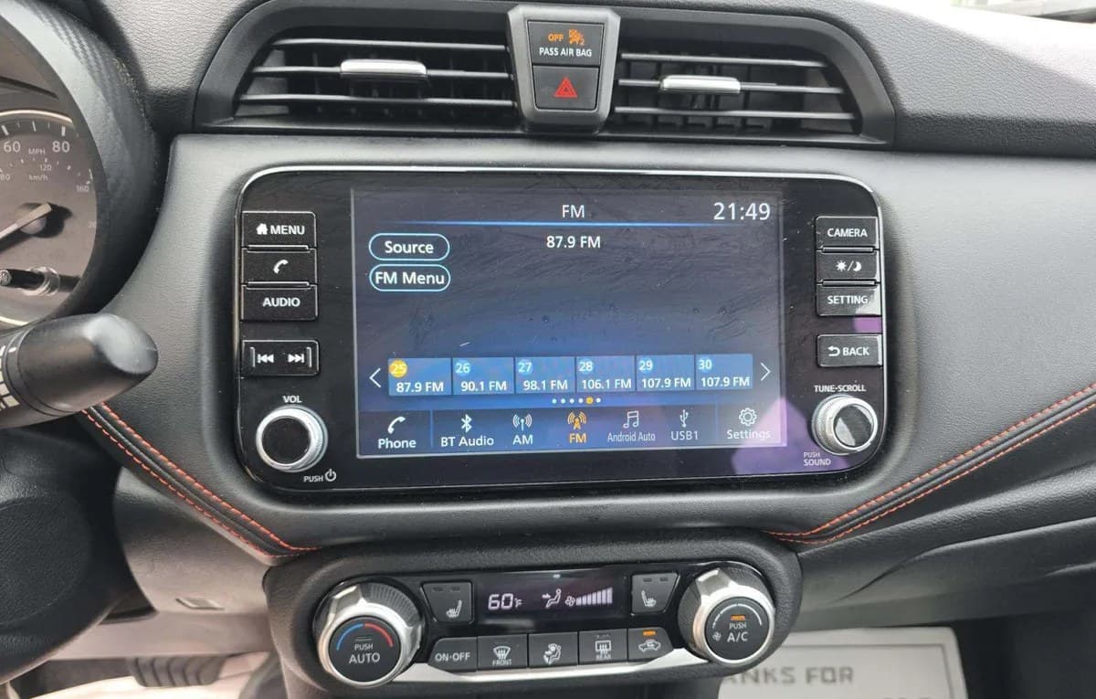 2024 NISSAN VERSA SR 7
