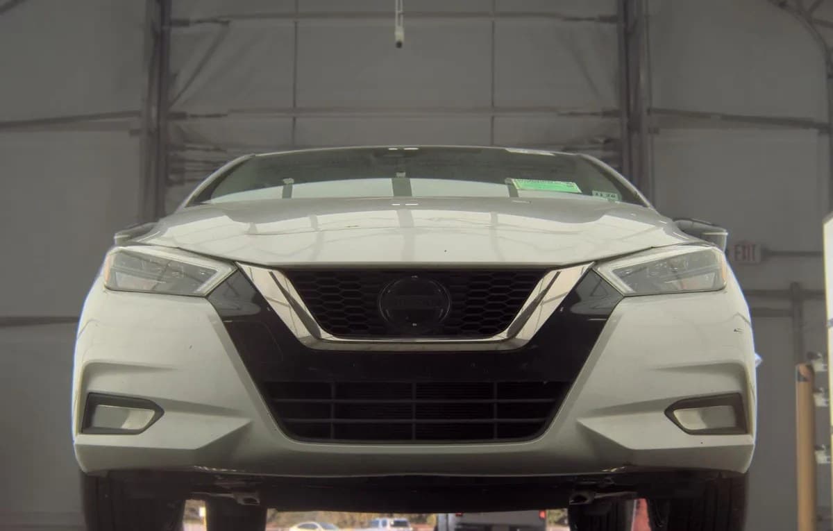 2021 NISSAN VERSA SR 4