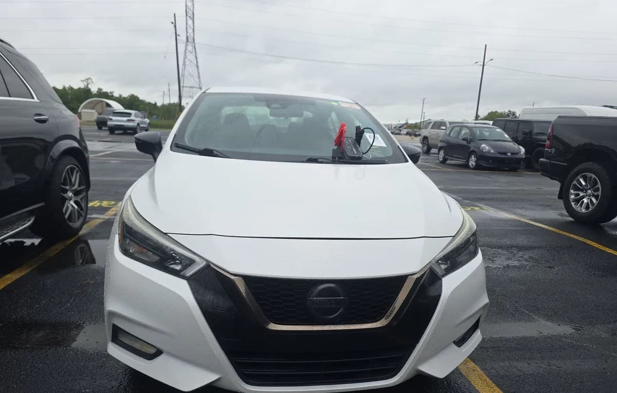 2020 NISSAN VERSA SR 2