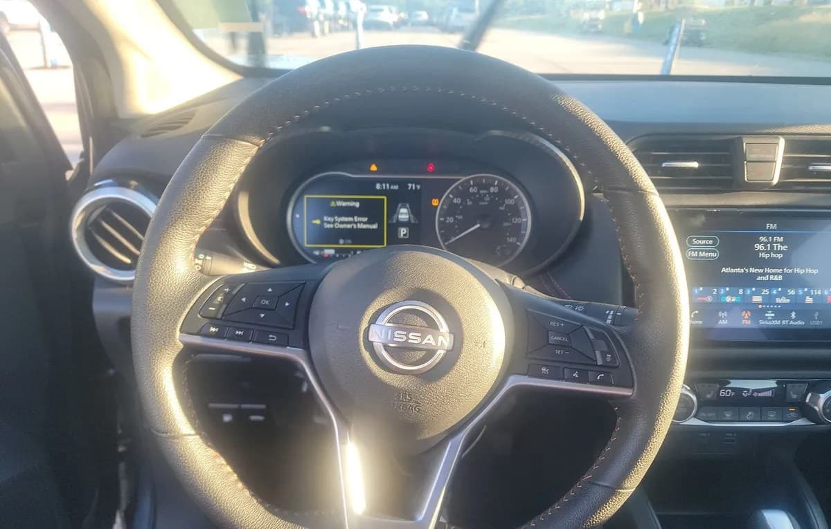 2025 NISSAN VERSA SR 7