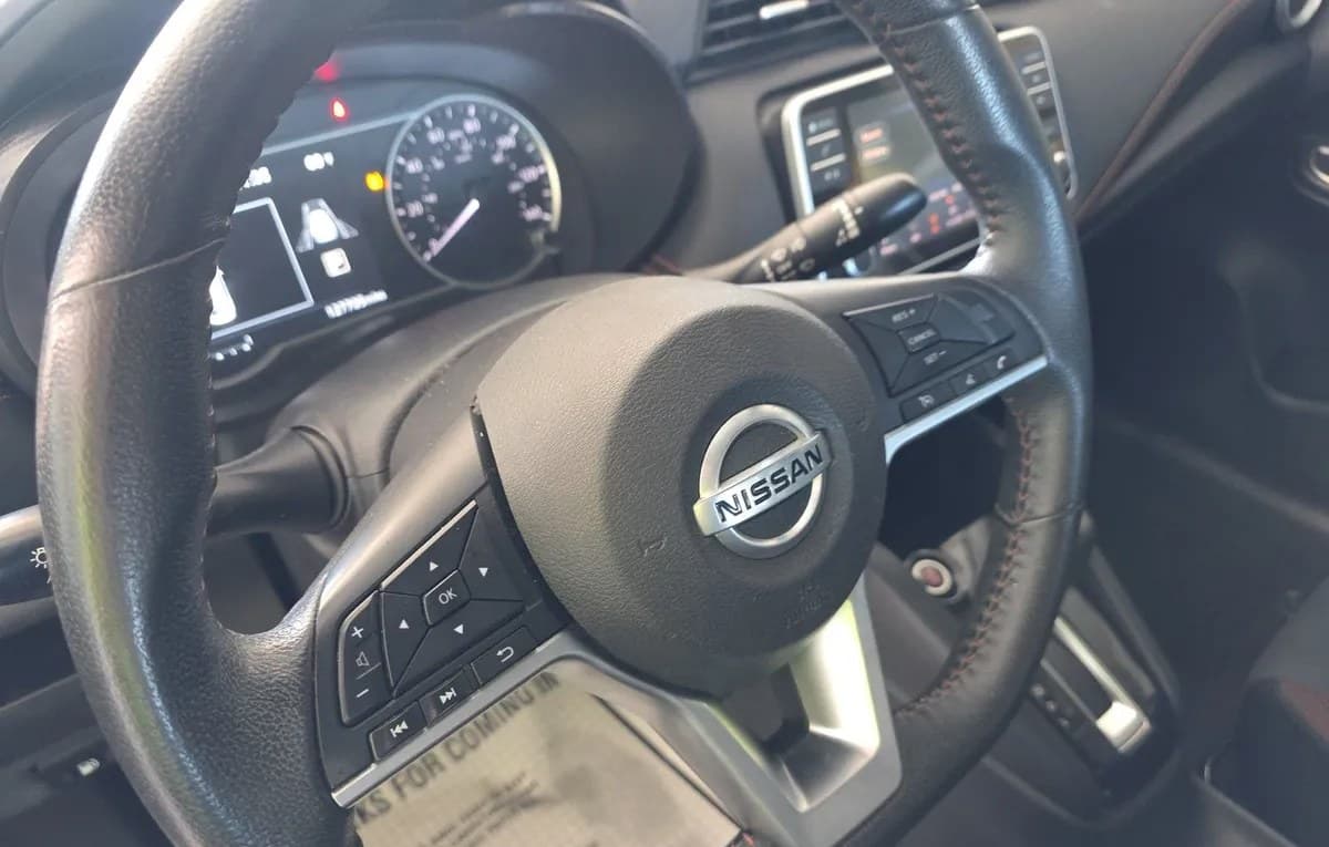 2021 NISSAN VERSA SR 7