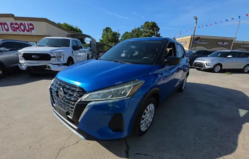 2021 NISSAN KICKS S 2