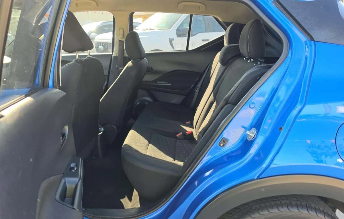 2021 NISSAN KICKS S 7