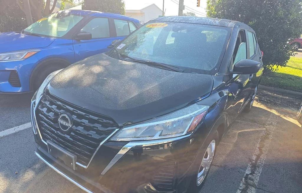 2022 NISSAN KICKS S