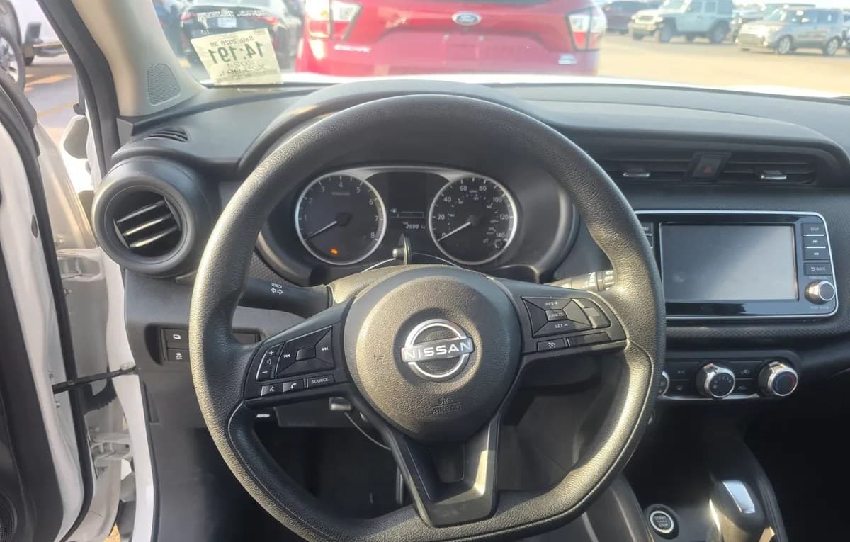 2024 NISSAN KICKS S 7