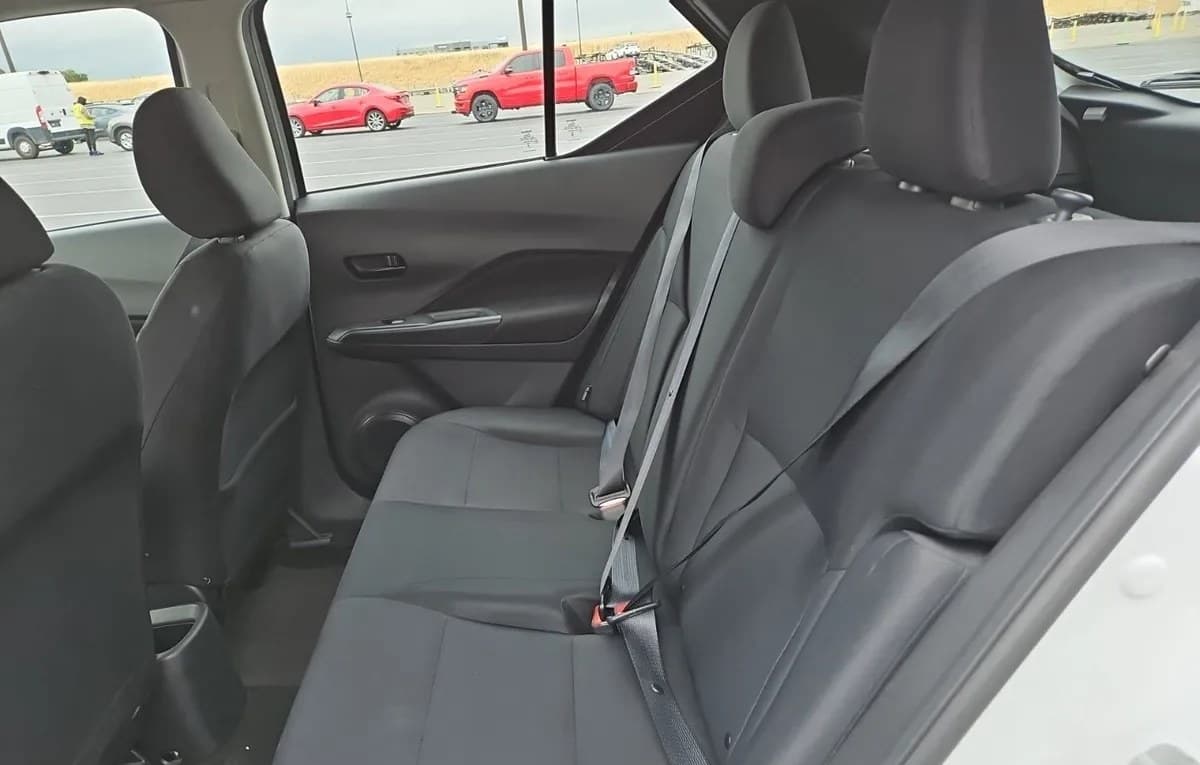 2023 NISSAN KICKS S 5
