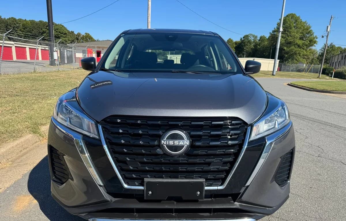 2024 NISSAN KICKS S 4