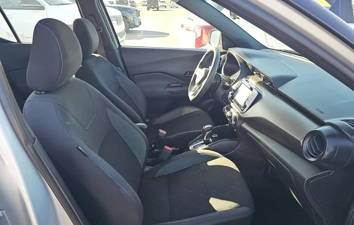 2020 NISSAN KICKS S 5