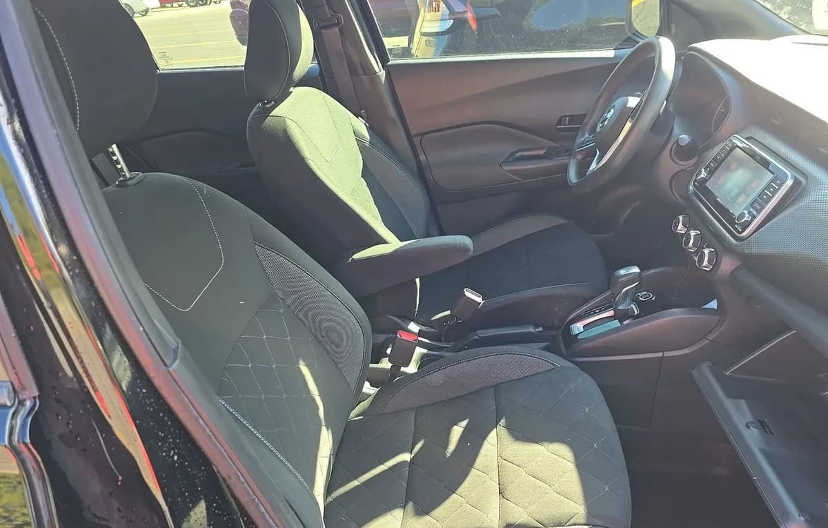 2020 NISSAN KICKS S 5