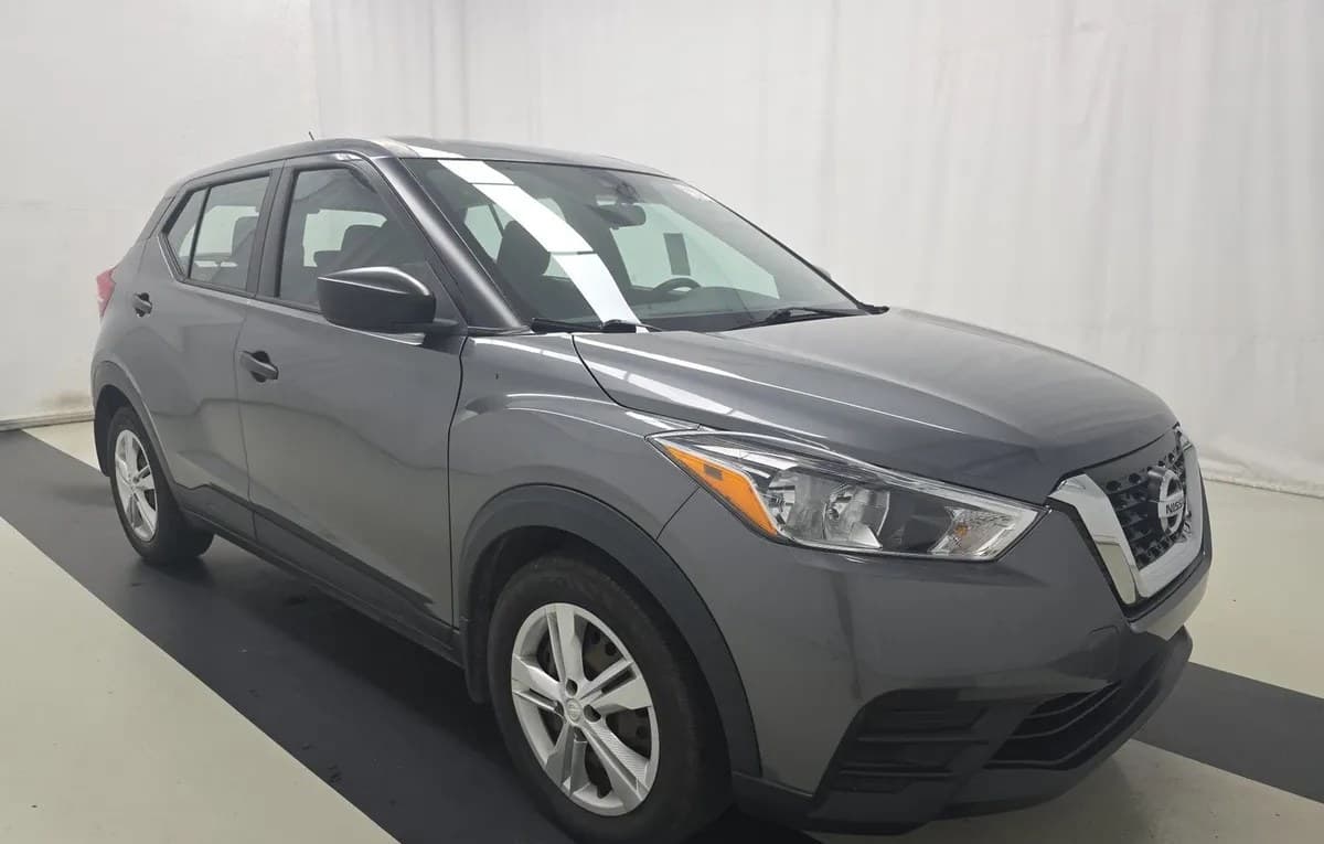 2020 NISSAN KICKS S 4