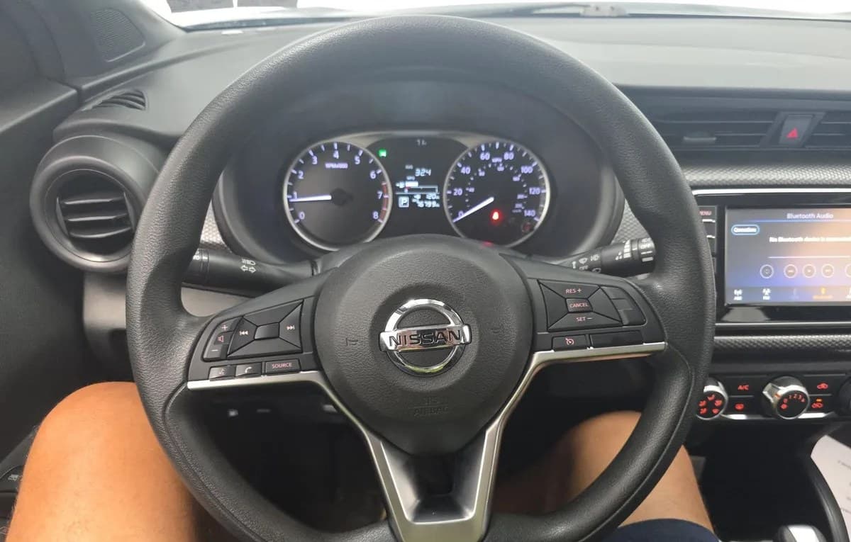 2020 NISSAN KICKS S 7