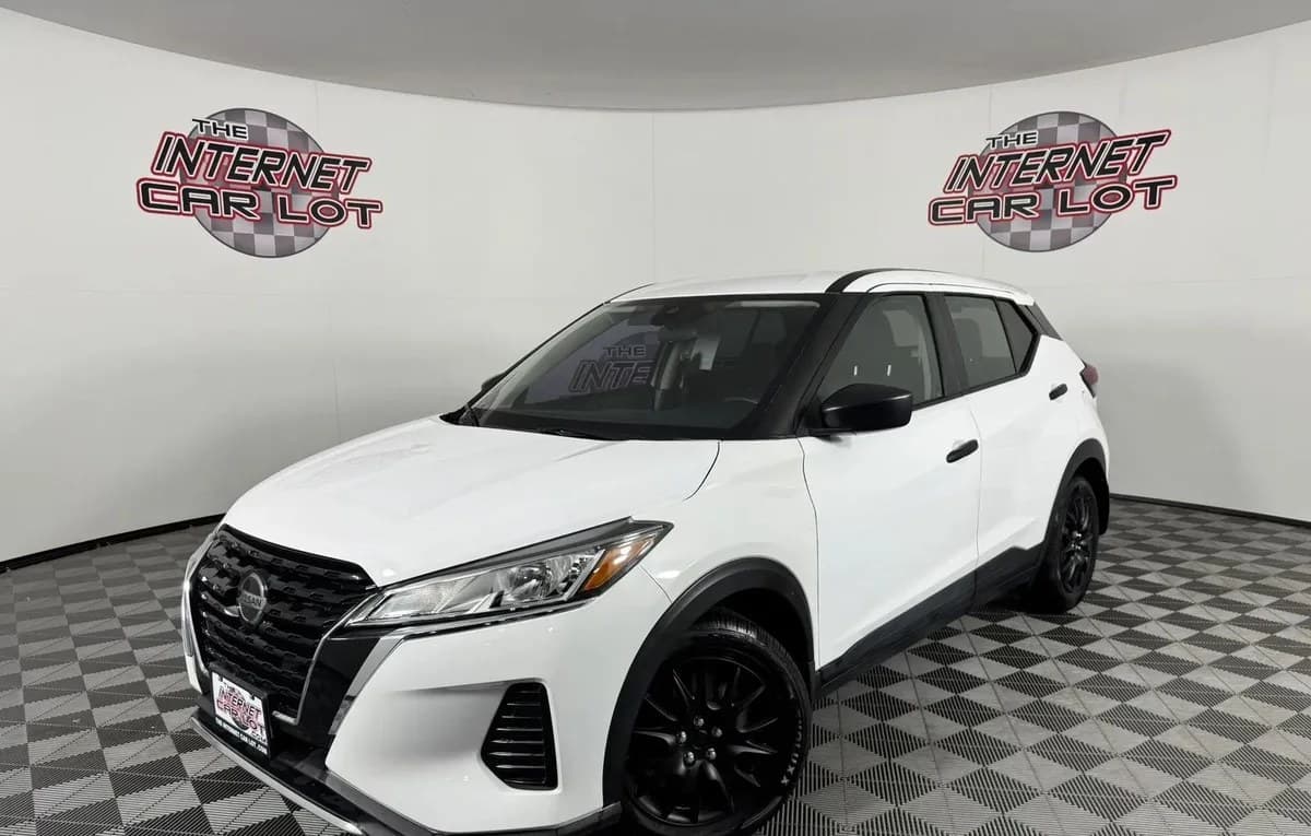 2021 NISSAN KICKS S 2
