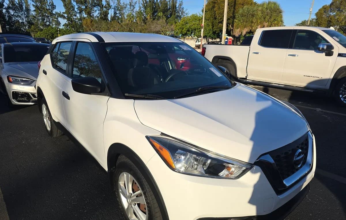2020 NISSAN KICKS S 3