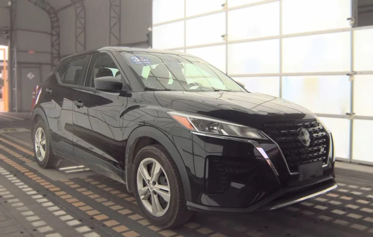 2022 NISSAN KICKS S 4