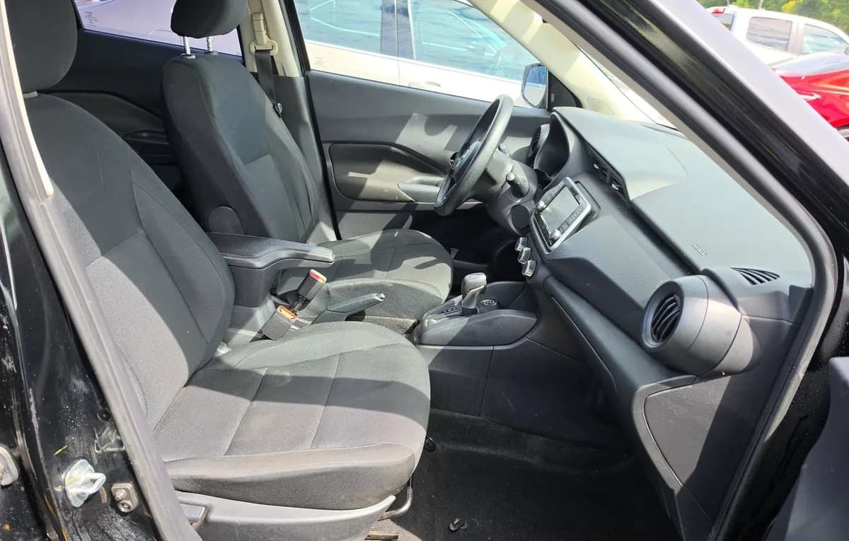 2024 NISSAN KICKS S 5