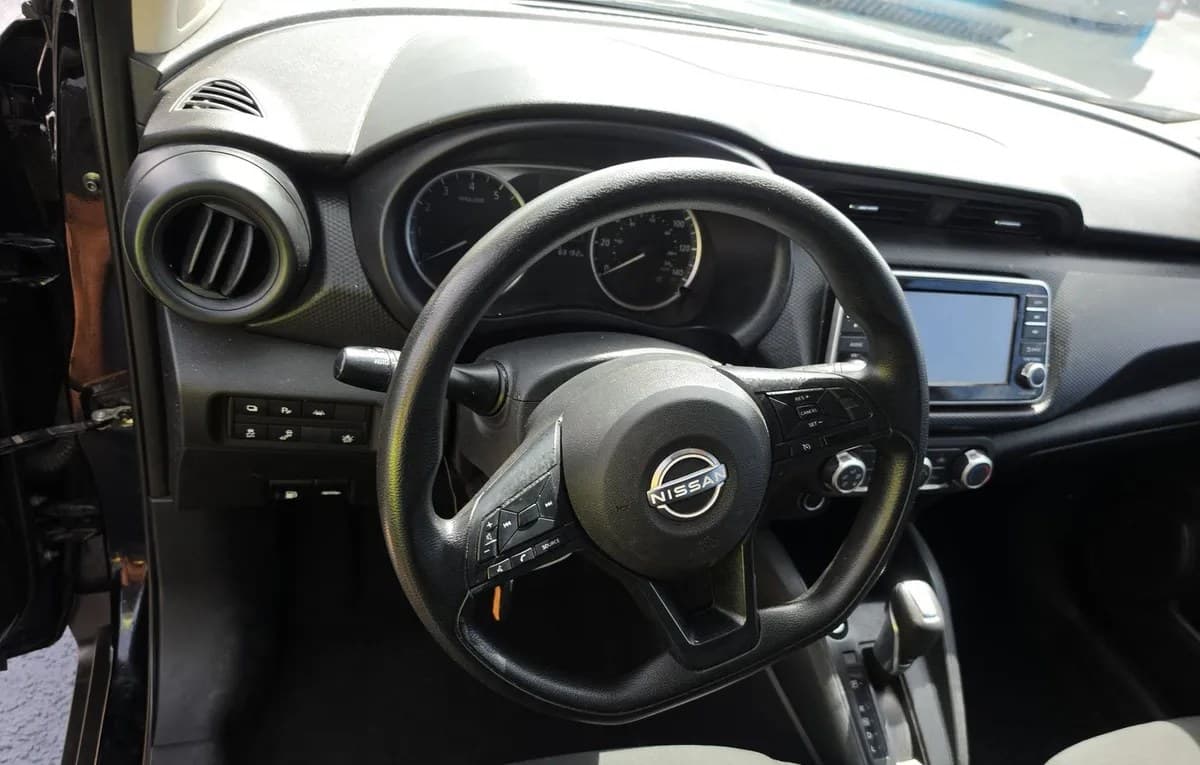 2024 NISSAN KICKS S 7