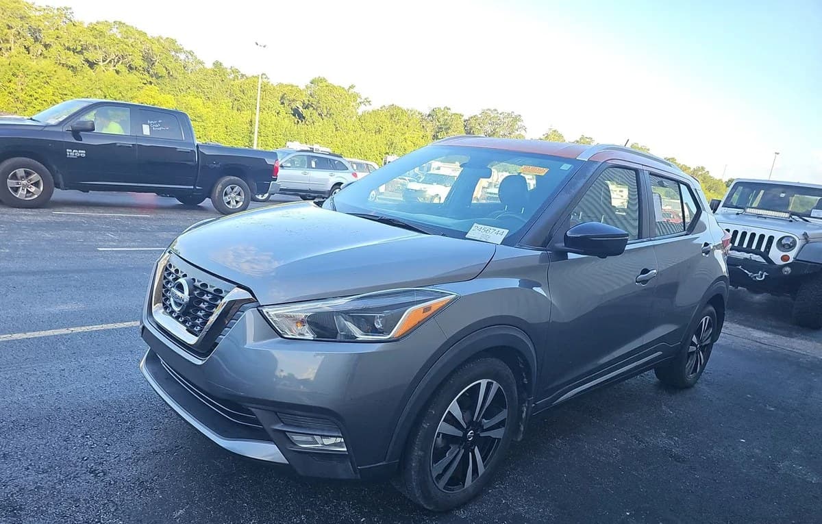 2019 NISSAN KICKS SR 2