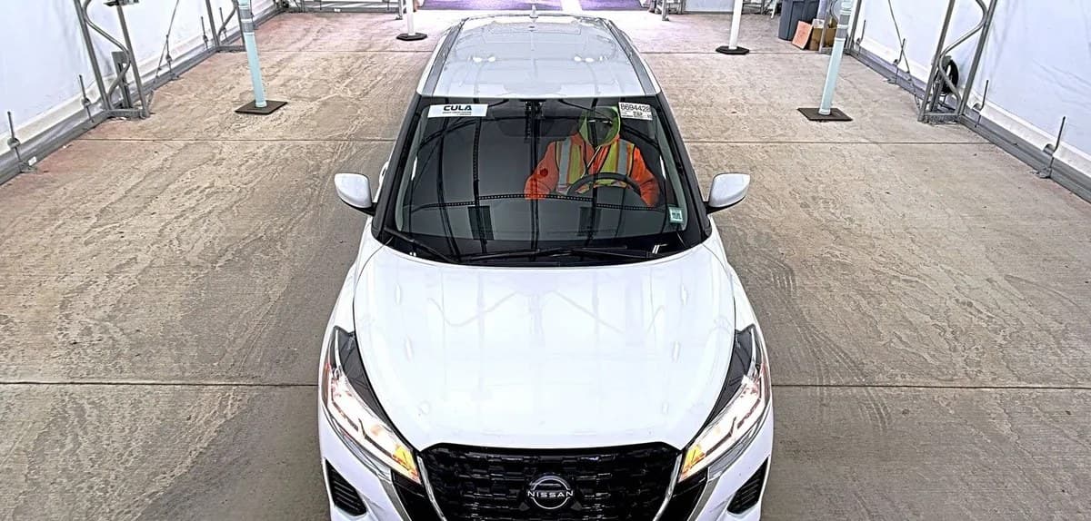 2023 NISSAN KICKS SV 3