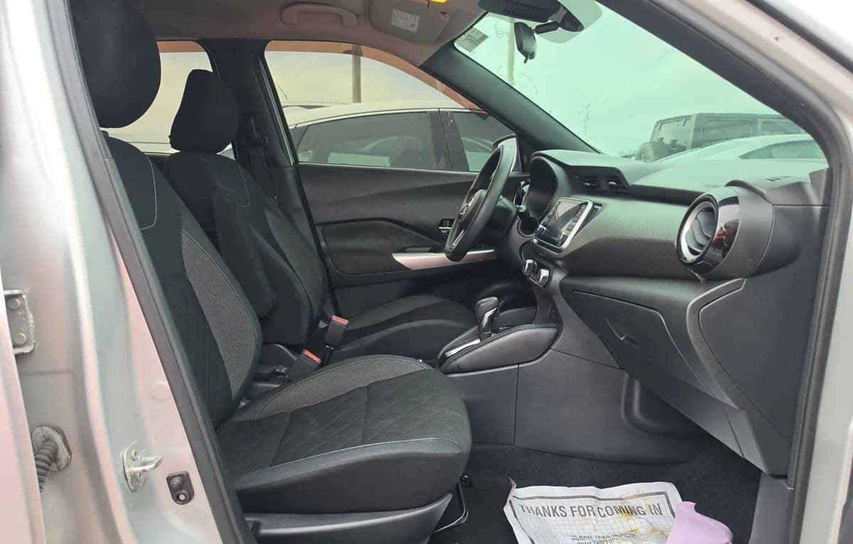 2020 NISSAN KICKS SV 4