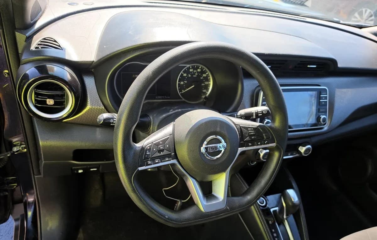 2020 NISSAN KICKS SV 7